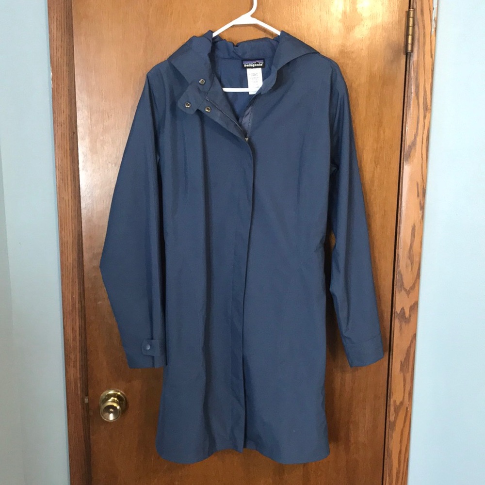 Women’s Patagonia Rain Jacket